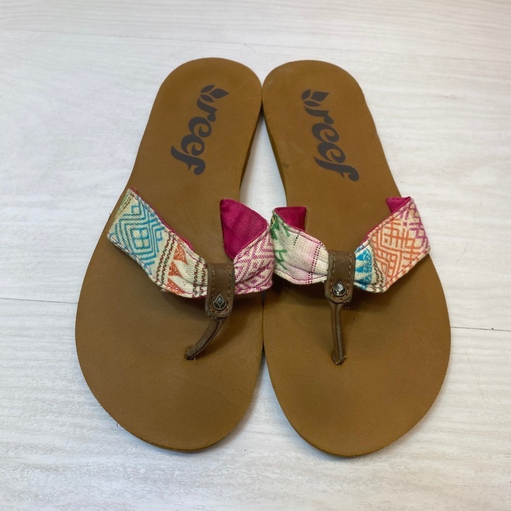 Reef Womens 9 Flip Flops Boho Geometric Thong Sandals Brown Foam Beach Casual